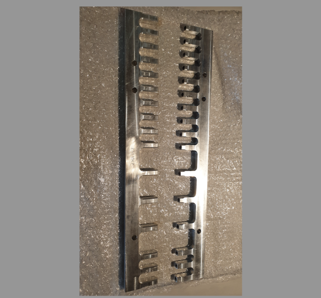 Pin Bar 2C640332246/03